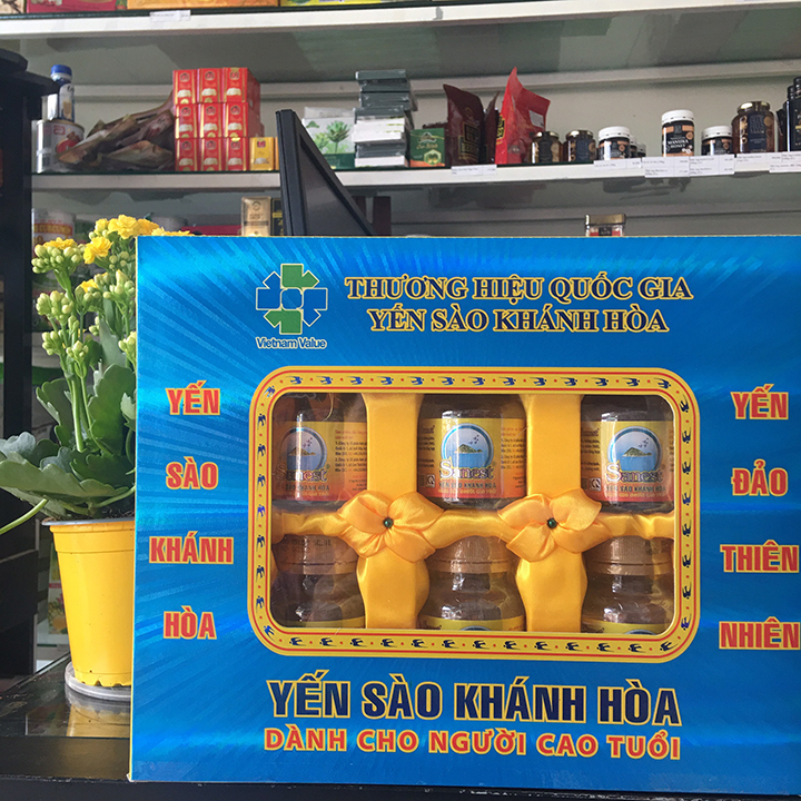 Yến sào Khánh Hòa dành cho người cao tuổi [Hộp 6 lọ 70ml]