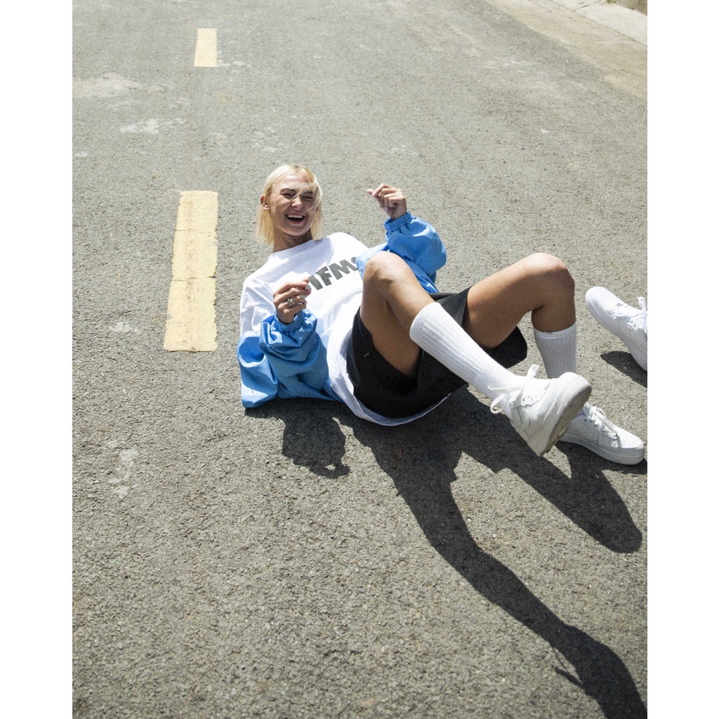 Stressmama Áo thun PORTRAIT NO.2 T-SHIRT màu trắng 100% Cotton thoải mái, vải dày 250 GSM, in lụa thủ công Local Brand