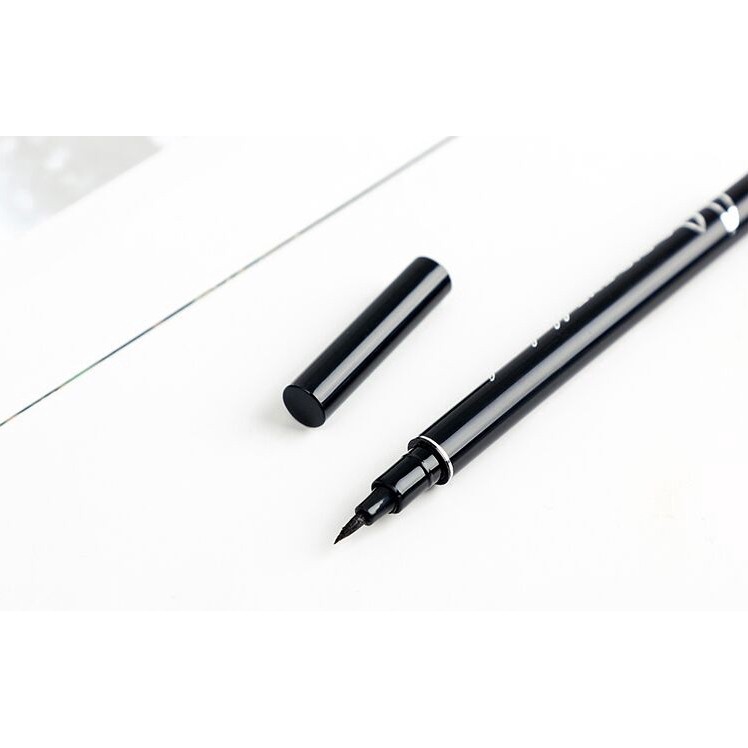 Bút kẻ mắt dạng lỏng nhanh khô cho nữ | BigBuy360 - bigbuy360.vn