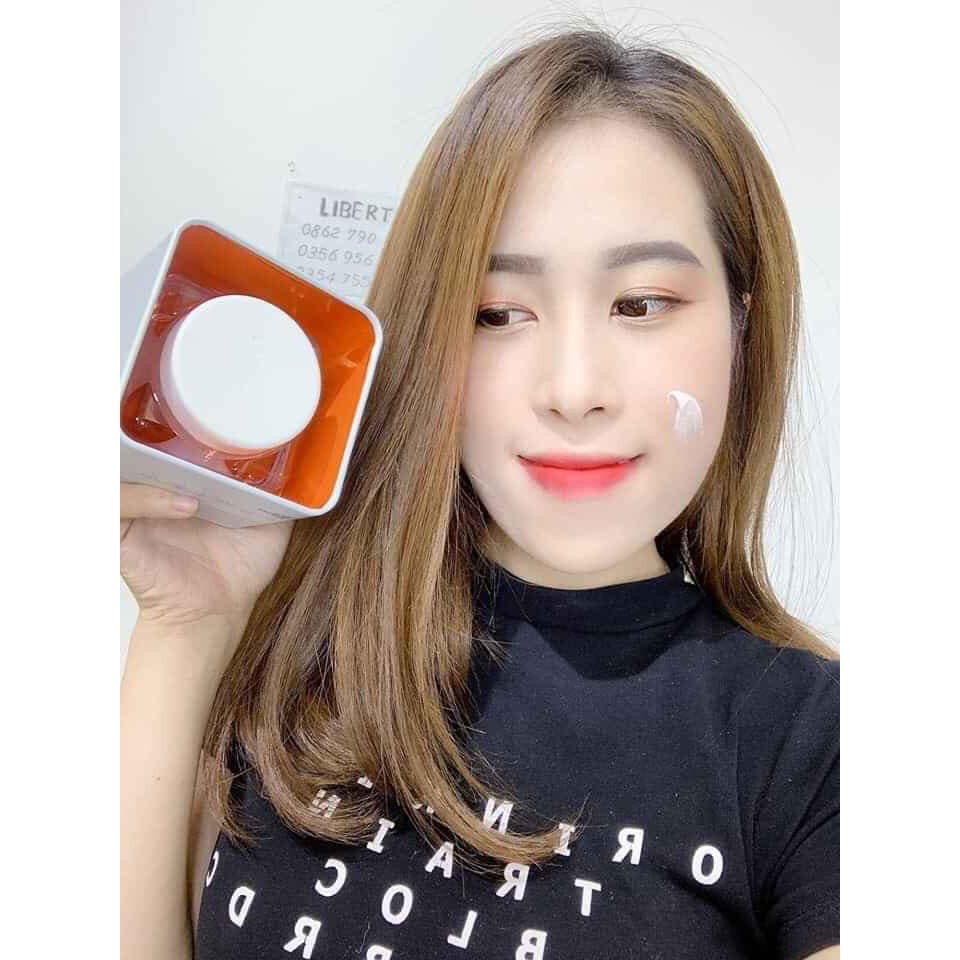 Kem trắng da V7 tonight light