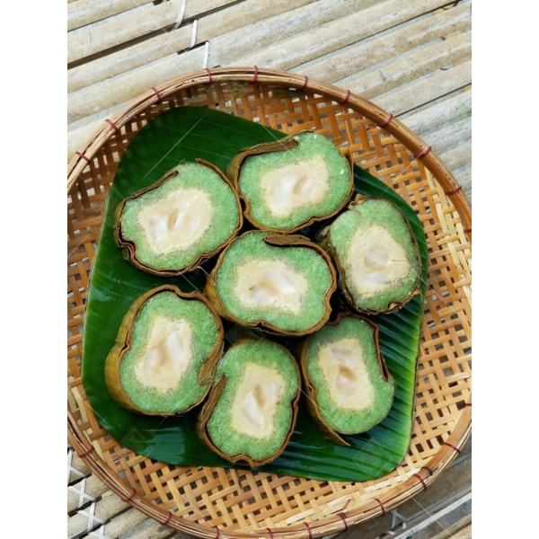 BÁNH TÉT CHAY TRÀ CUÔN NHÂN CHUỐI HOẶC ĐẬU