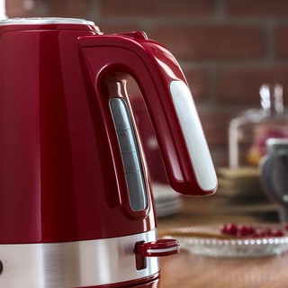 Ấm đun siêu tốc Delonghi KBLA2000 [Hàng chính hãng]
