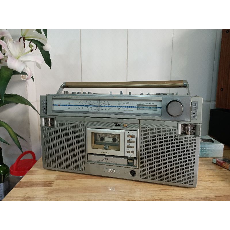 Đài cassette JVC