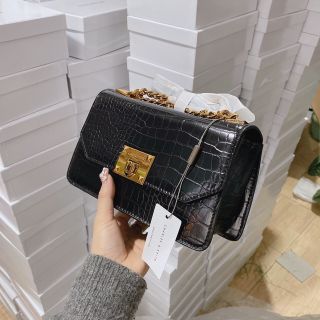 Túi Cnk rắn kèm ảnh thật