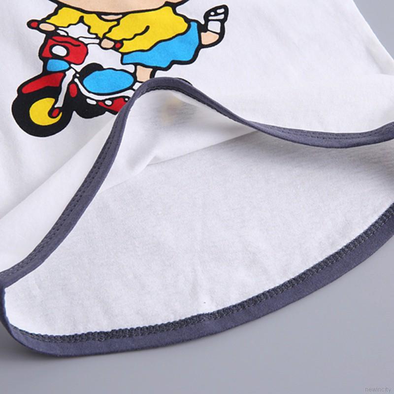 Bộ đồ gồm áo thun không tay hình cậu bé bút chì + quần short đáng yêu cho bé