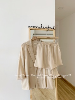 Set vest ba món