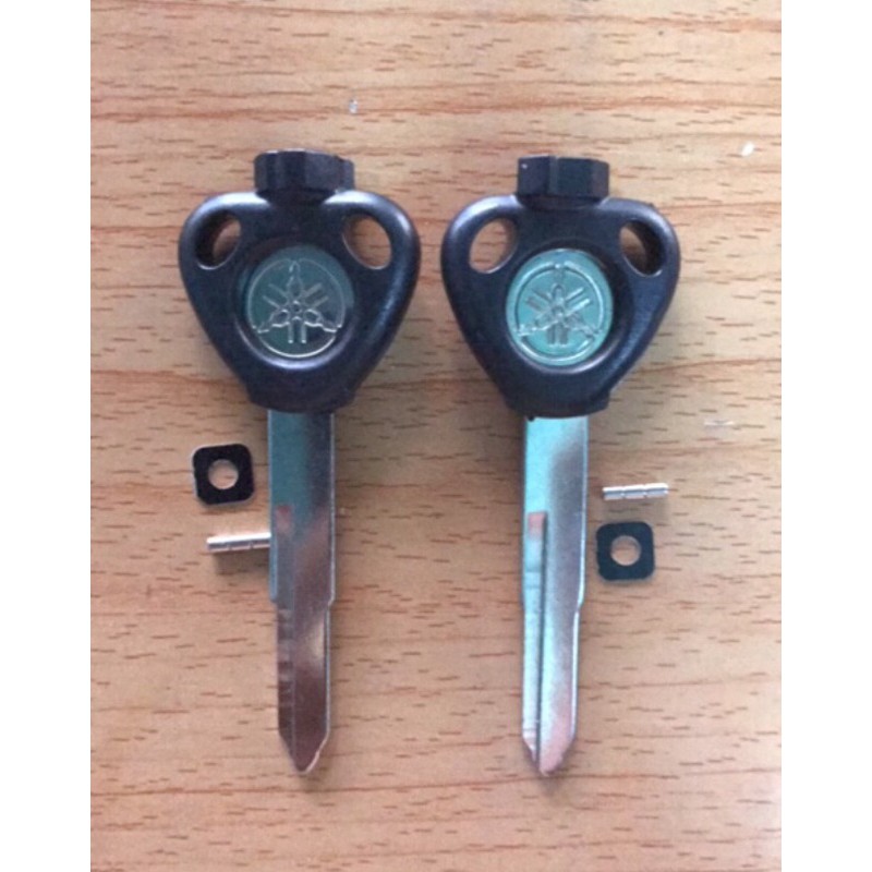 Cặp phôi chìa khoá xe ACURZO YA.MA.HA