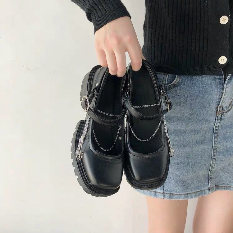 🖤 GIÀY ULZZANG MŨI VUÔNG DECOR GHIM VÀ DÂY XÍCH SIÊU XINH - ORDER 10 NGÀY | BigBuy360 - bigbuy360.vn