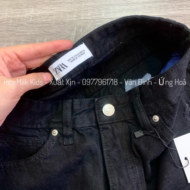 Quần short jean Zara màu đen rách cho nữ