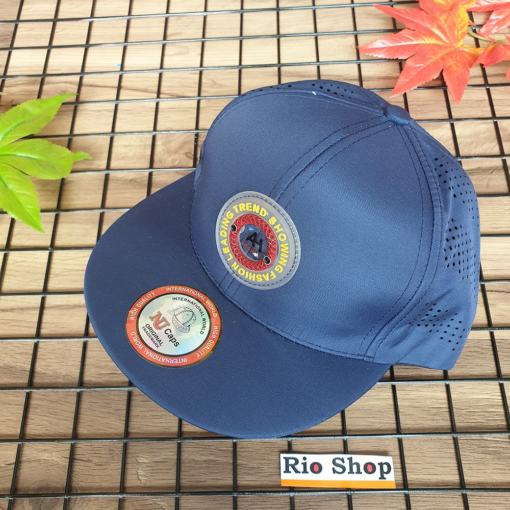 Nón trẻ em thời trang cho bé từ 18-35 kg RN007 (nhiều màu)