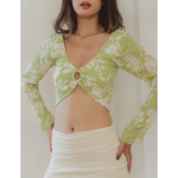 Áo thắt nơ lưng DRESSIE - Jinx long sleeve crop top
