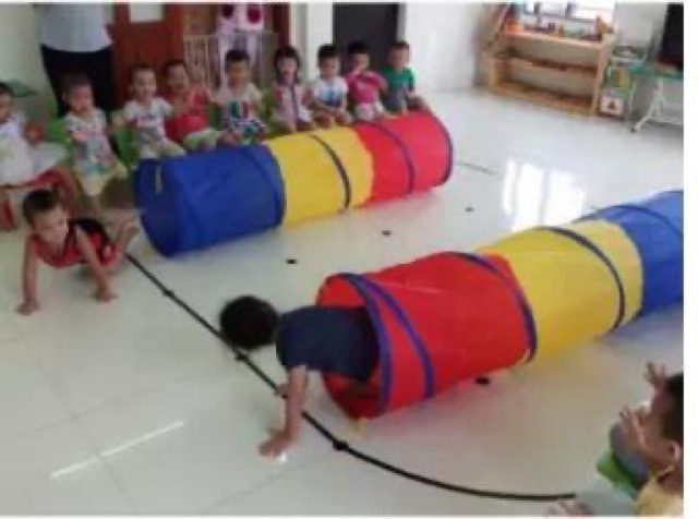 Hầm chui vải/ Ống chui 2 đầu bằng vải dài 1,8m đường kính 46 cm cho bé