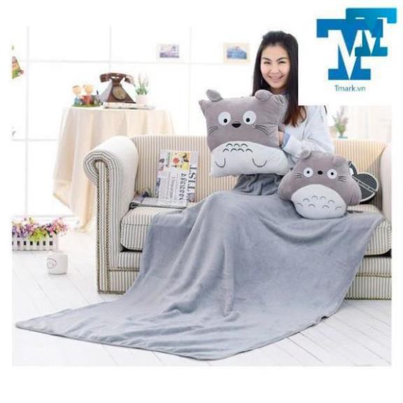 Bộ chăn gối văn phòng 3 in 1 Totoro vuông màu xám có thể mang đi du lịch tiện lợi