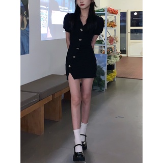 Váy ôm đen đính nơ nổi