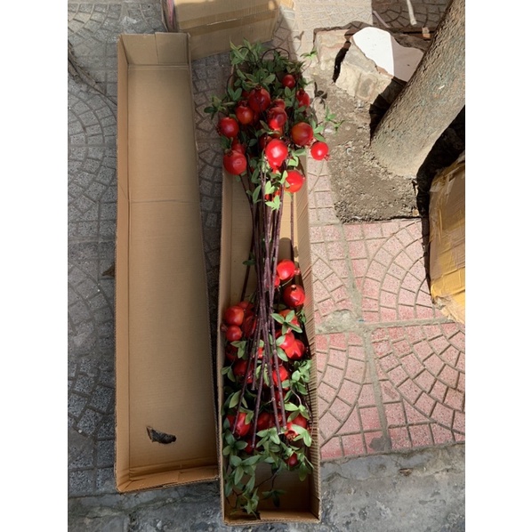 COMBO 1-5 CÀNH LỰU CHƯNG TẾT QUẢ TO SIÊU ĐẸP ( MÀU vàng )