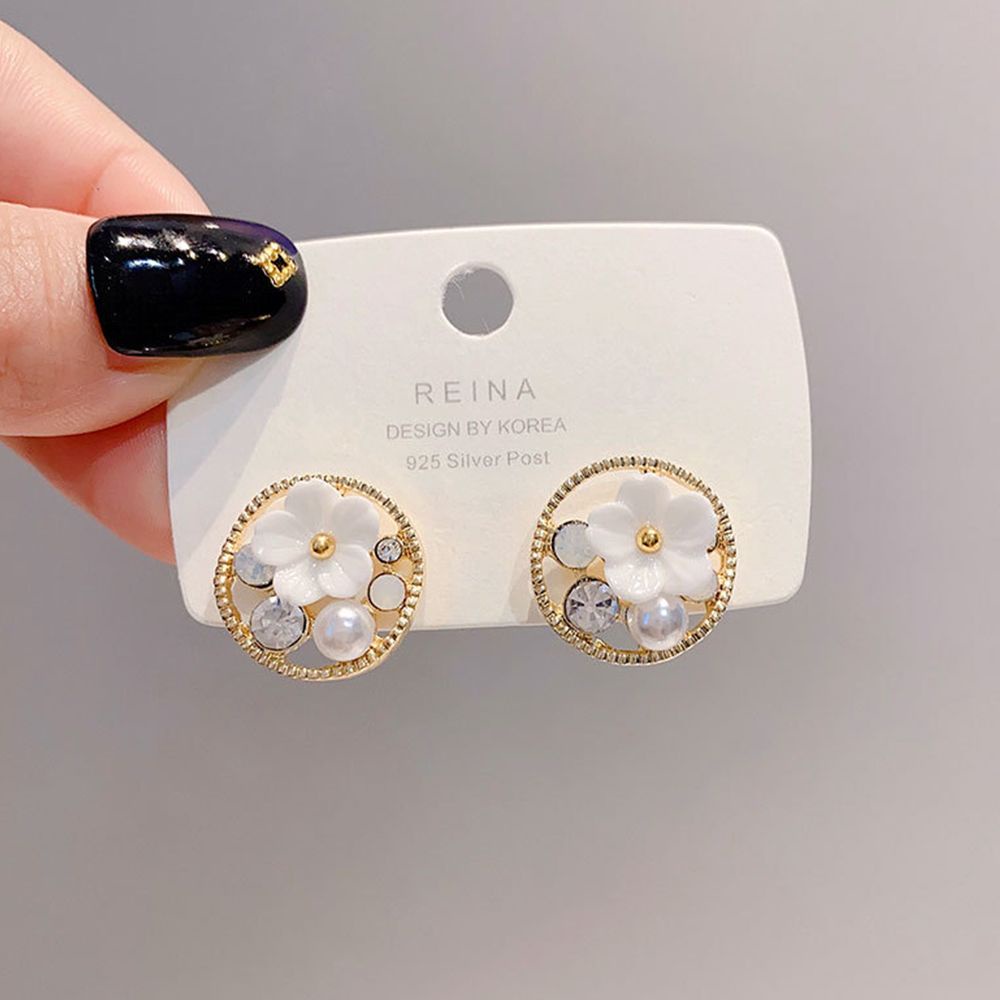 Đôi khuyên tai hình hoa đính ngọc trai giả thanh lịch thời trang cho nữ