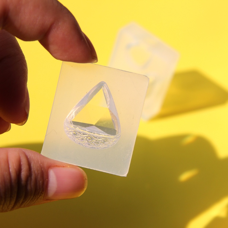 Khuôn Silicone Làm Mặt Trang Sức Hình Giọt Nước