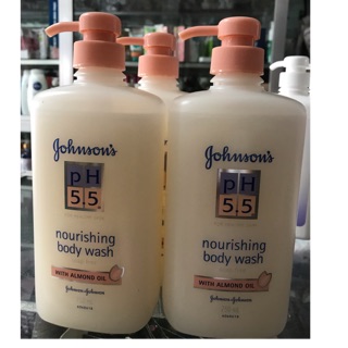 Sữa tắm ph 5.5 hạnh nhân johnson’s