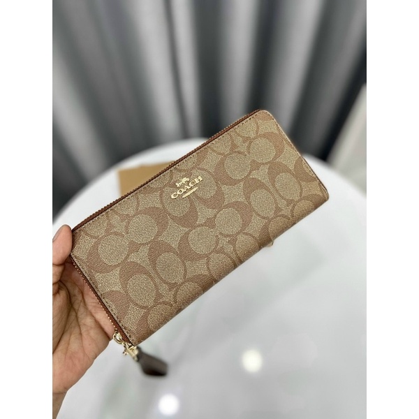 LONG ZIP AROUND WALLET IN SIGNATURE CANVAS ✨✨  🌟Ví coach dài