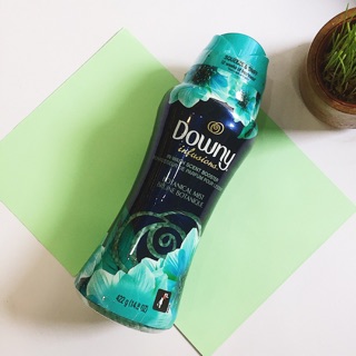 Viên xả Downy Unstopables