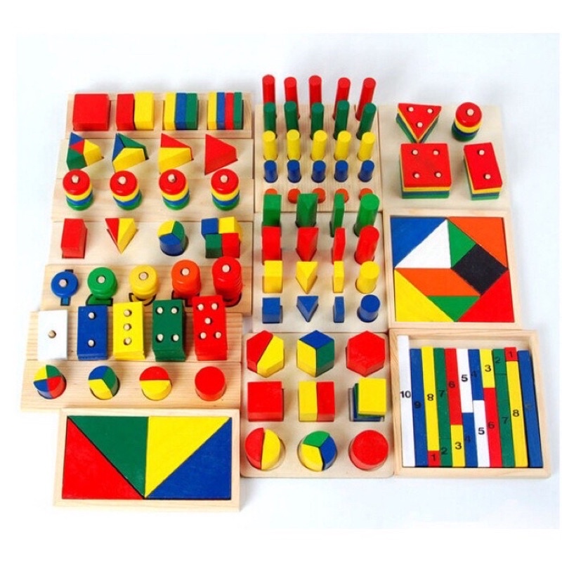 Bộ Montessori 14 món đồ chơi gỗ thông minh