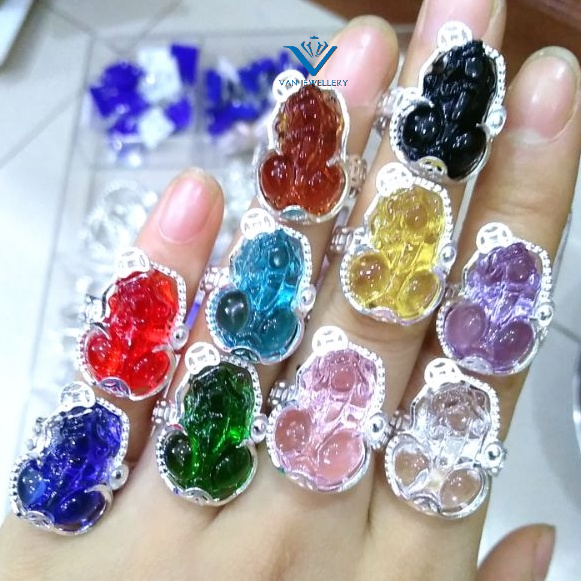 Nhẫn tỳ hưu kim tiền bạc ta đủ màu Van Jewelry