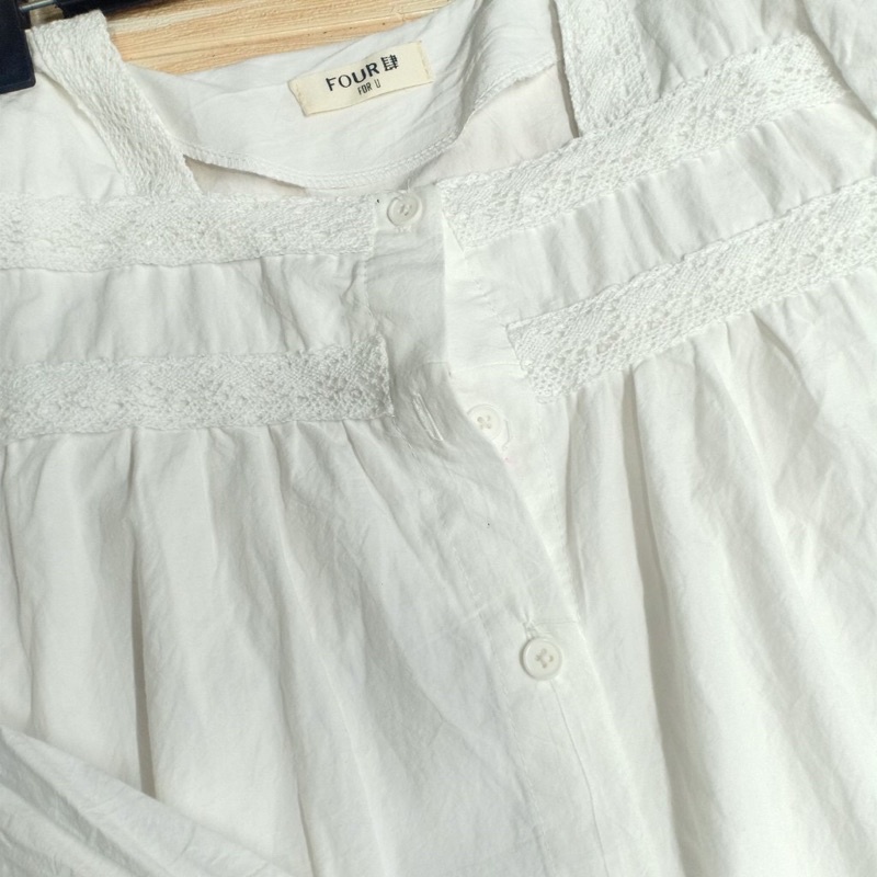 Áo babydoll cổ vuông viền ren bo tay style Ulzzang