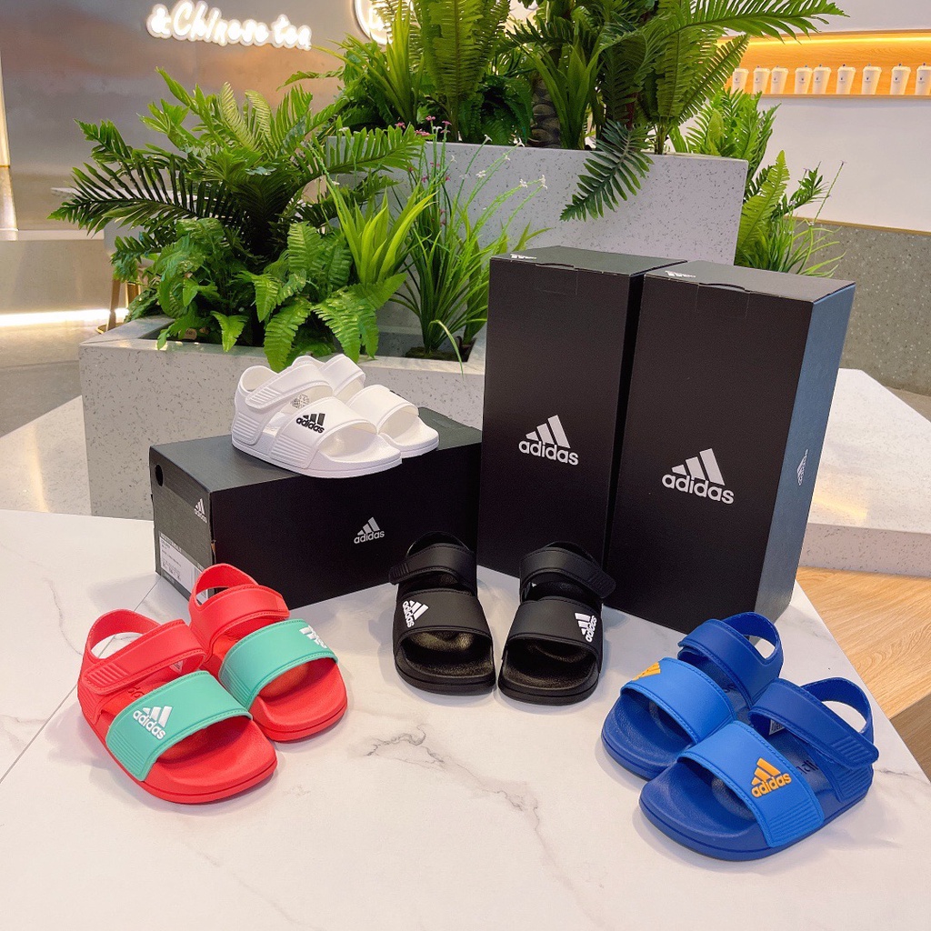 Xăng đan Thời Trang Đi Biển Năng Động Dành Cho Trẻ 246