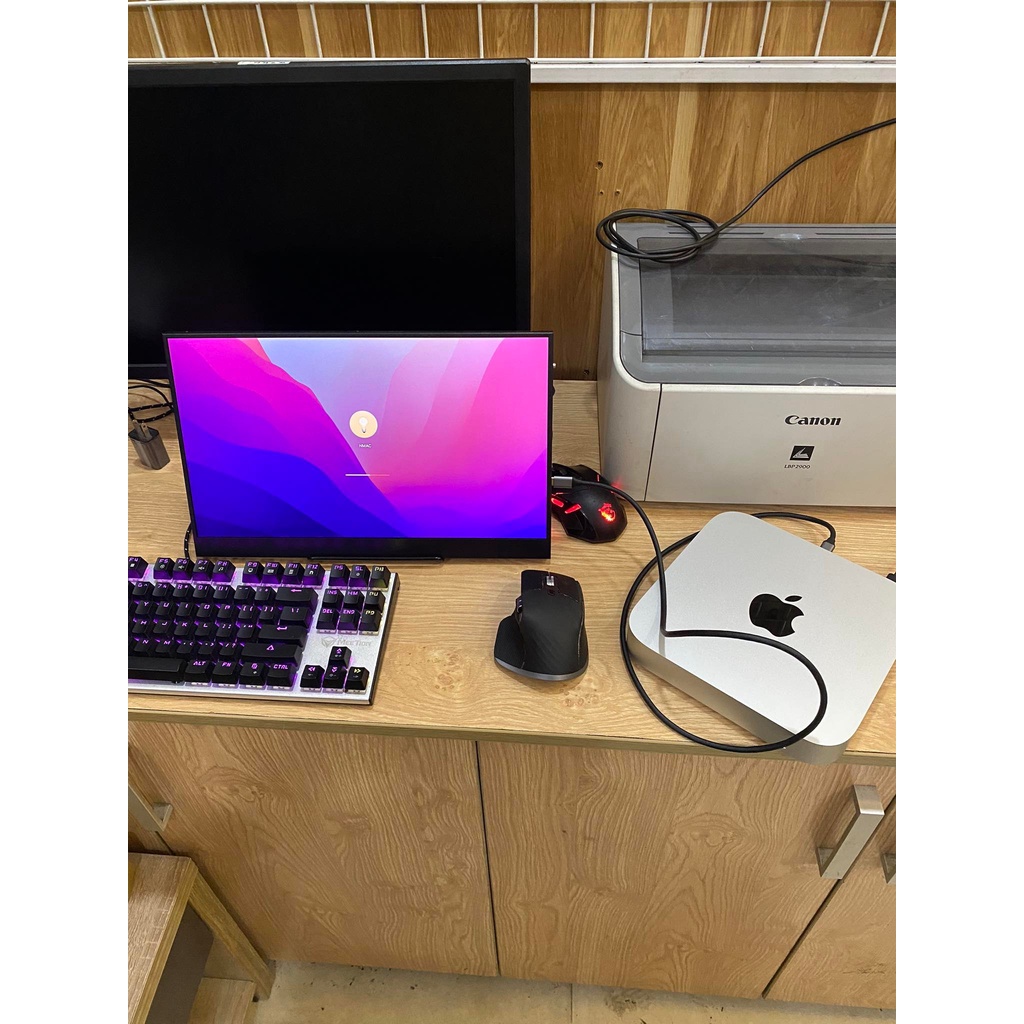 Màn di động 15.6 ips 4k 550 nit , tấm nền Sharp