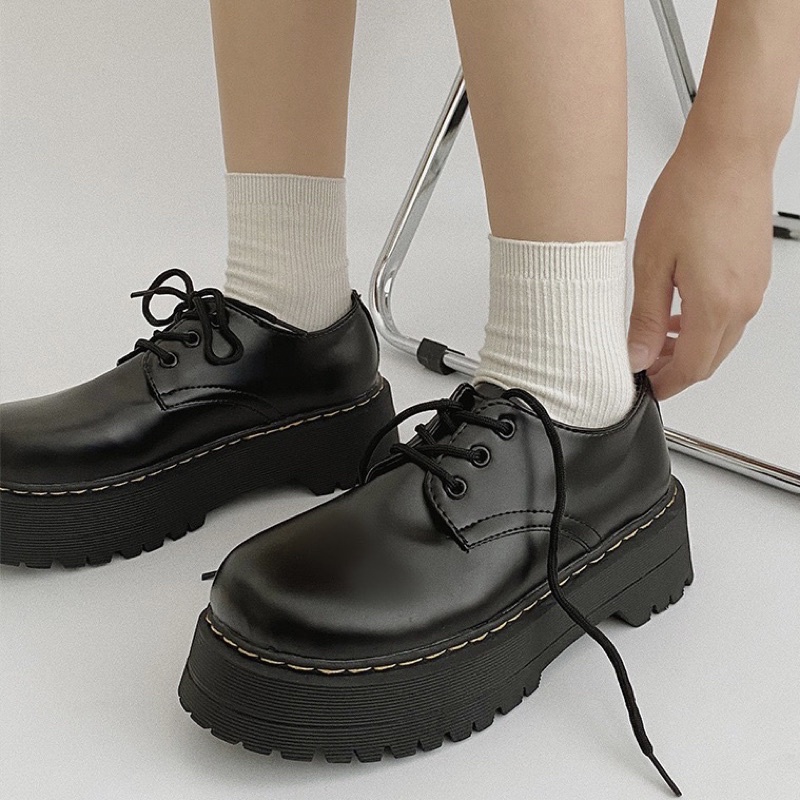 (HÀNG CÓ SẴN) GIÀY ĐẾ BẰNG O303 ĐẾ CAO 5CM DÁNG DR ĐẾ ĐEN