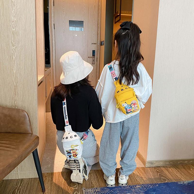 Túi đeo chéo họa tiết hoạt hình thời trang cho bé phong cách Hàn Quốc