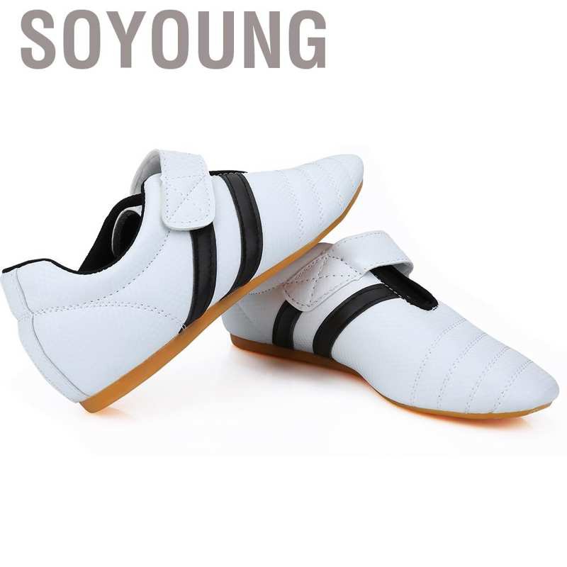 Giày Thể Thao Tập Võ Taekwondo Siêu Nhẹ Thoáng Khí Cho Người Lớn Và Trẻ Em