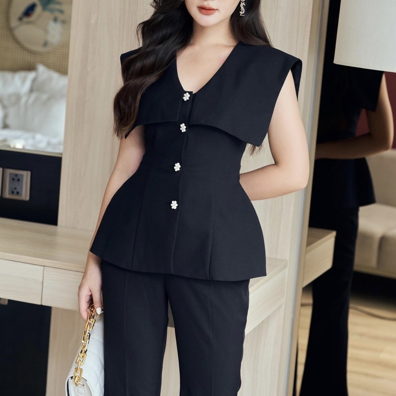 Set quần áo quyền lực G550 nhưng không kém phần quyến rũ giúp chị em giấu bụng béo - GEM Fashion