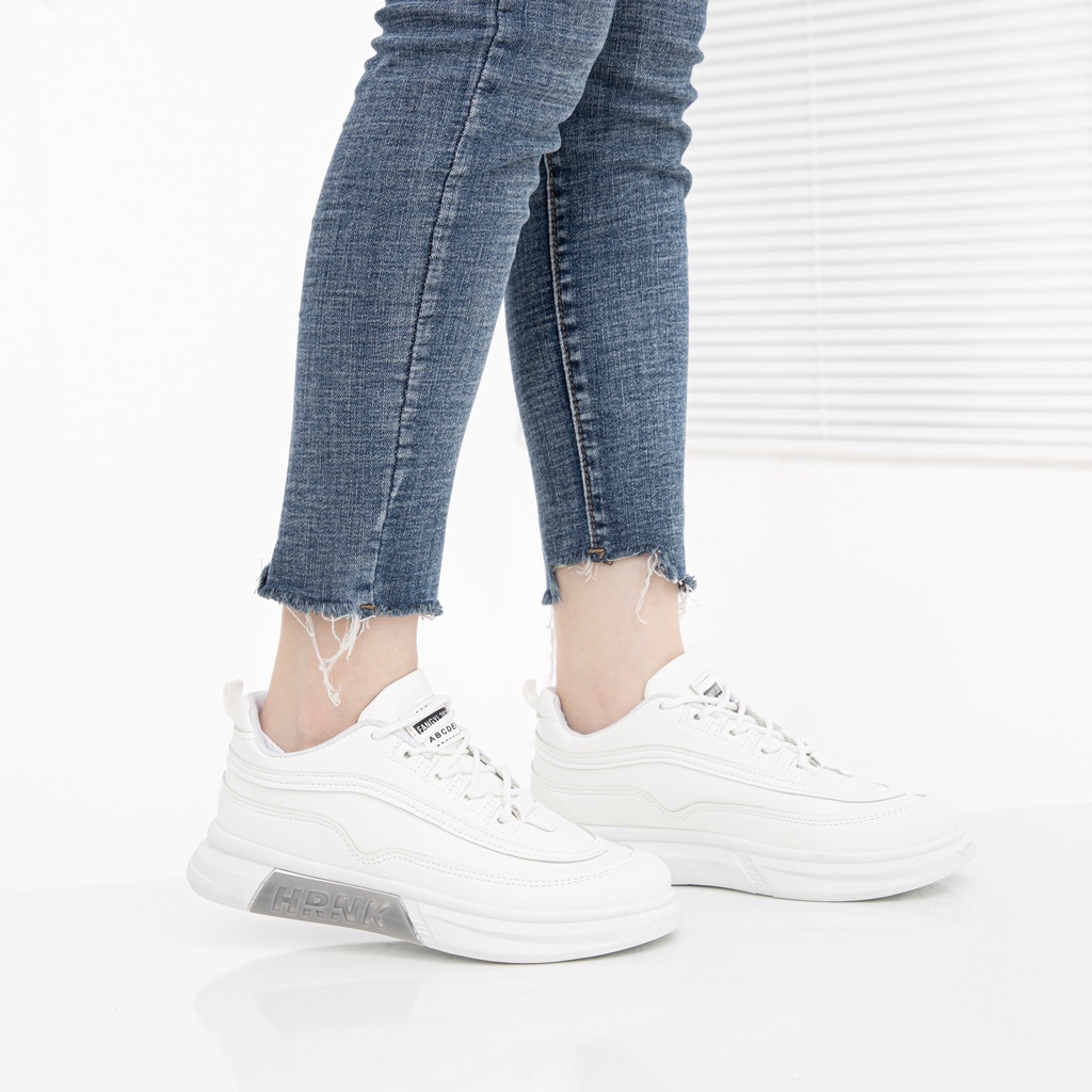 Giày MWC 0675 - Giày Thể Thao Nữ Đế Cao, Sneaker Da Trơn Cá Tính Hot Trend