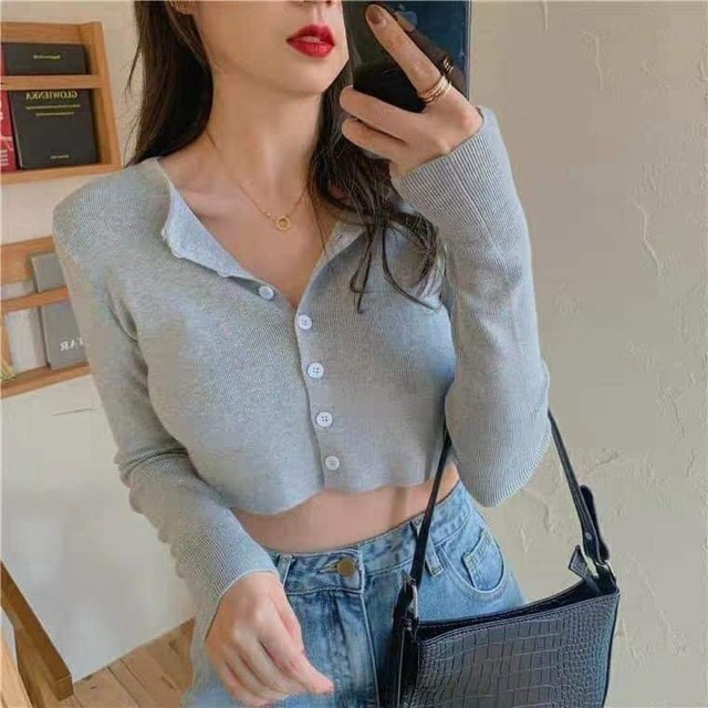 Áo croptop dài tay cúc dọc
