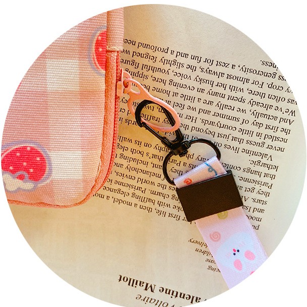 Móc khoá kèm dây, phụ kiện trên túi nhỏ, ví hoặc móc chìa khoá