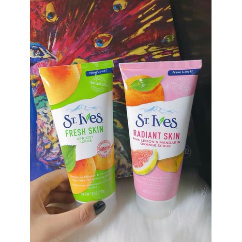 Sữa Rửa Mặt Sạch Mụn Đầu Đen St.Ives