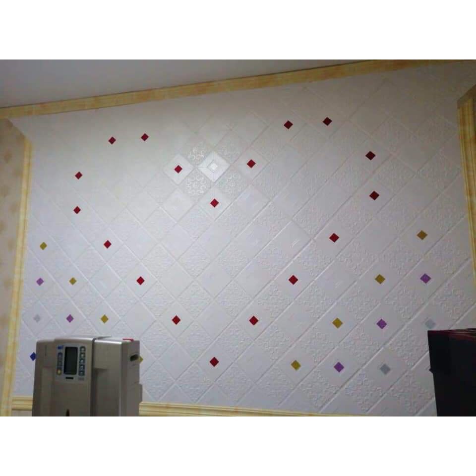 XỐP DÁN TƯỜNG KIM TUYẾN 70X70 CM, LOẠI 1 CAO CẤP, MẶT SAU CÓ SẴN KEO SIÊU DÍNH