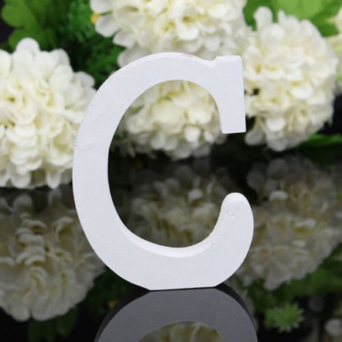 Bộ 26 Chữ Cái Bằng Gỗ Xinh Xắn Dùng Trong Trang Trí