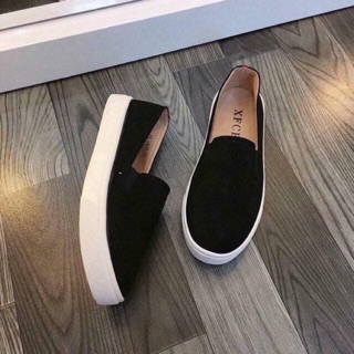 Giày thể thao da lộn mới 2019