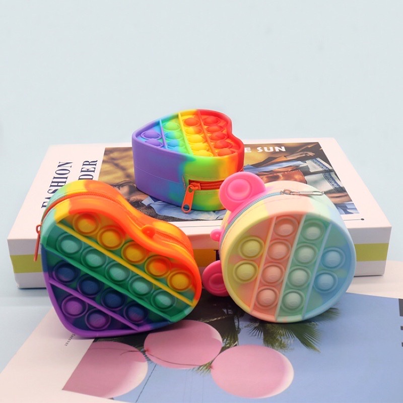 Hộp bút pop it tiện dụng