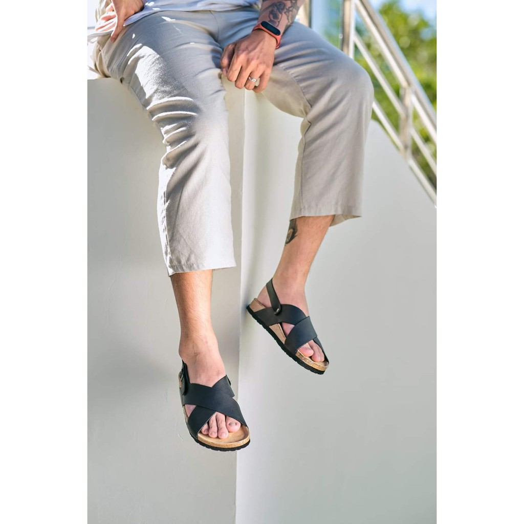 Giày sandal Unisex Huucuong quai chéo đen đế trấu