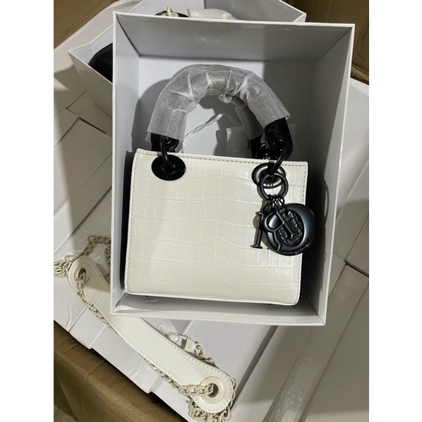 Túi cd lady da rắn đen trắng