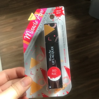 Miracle Apo đồng giá 90k. Giá vô cùng rẻ bà con quẹo lựa nhanh nào. Mua trọn bộ 4 cây tính rẻ còn 320k đó ạ. Freeshiphcm