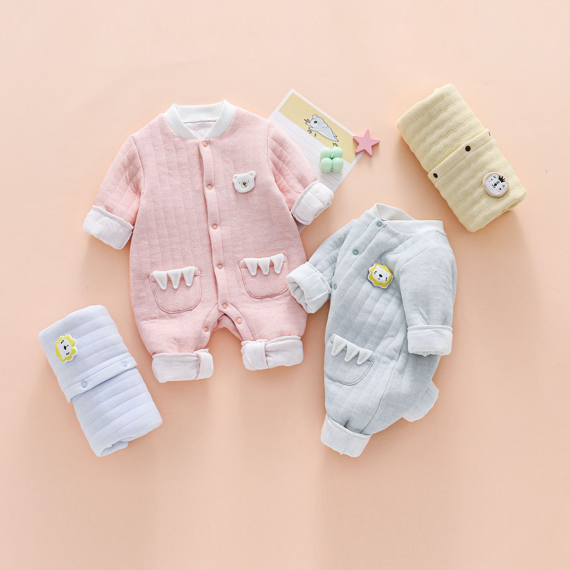 Bộ Quần Yếm Cotton Dễ Thương Cho Trẻ Sơ Sinh 0-24 Tháng Tuổi