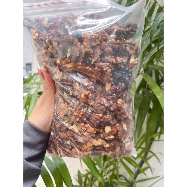 Siêu sale. 1 Kg nhân óc chó đã tách vỏ sẵn hàng nguyên quả cực ngon