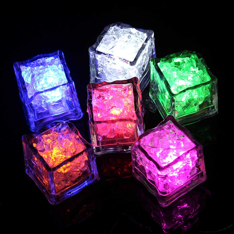 Đá Viên Uống Nước 7 Màu Có Đèn LED Chống Thấm Nước