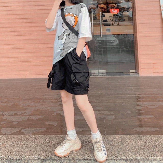 Quần short kaki túi hộp phối dây ngang streetwear