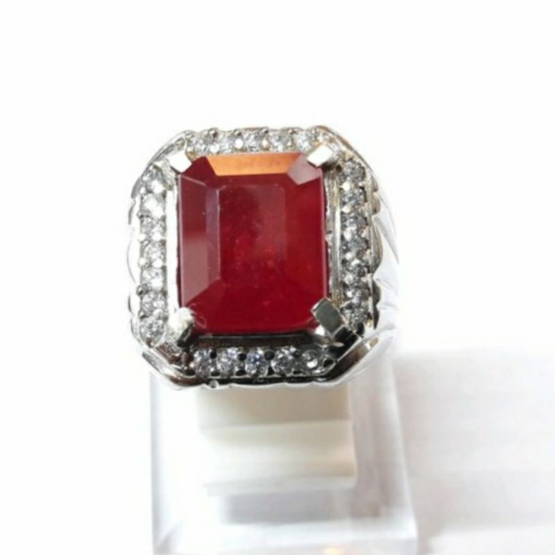 Nhẫn Đính Đá Ruby Chatam Octagon