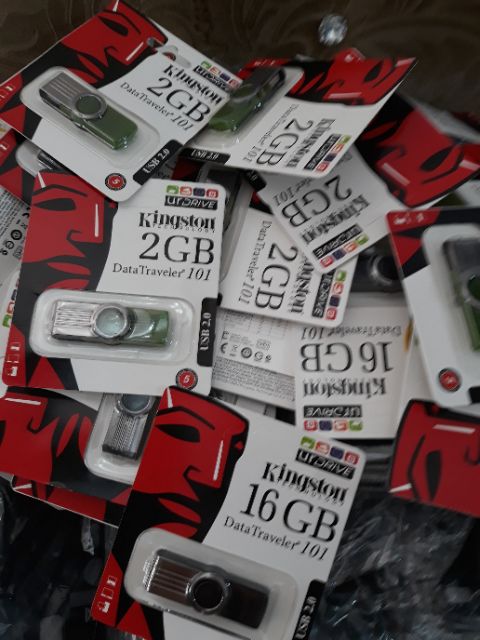 USB Kingston 2.0 16Gb Bảo Hành 36 tháng